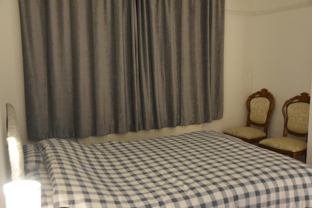 Clarendon House Hotell Luton  Eksteriør bilde