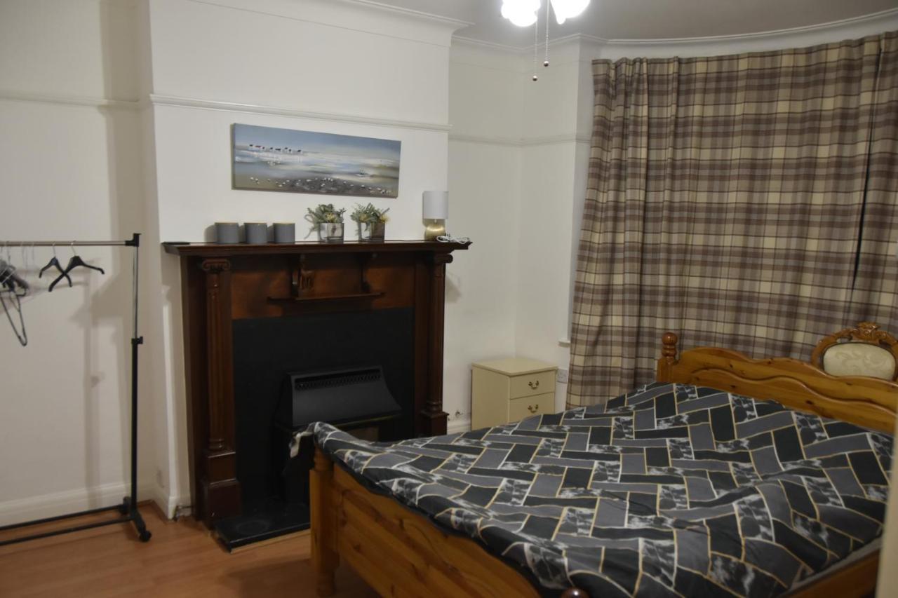 Clarendon House Hotell Luton  Eksteriør bilde