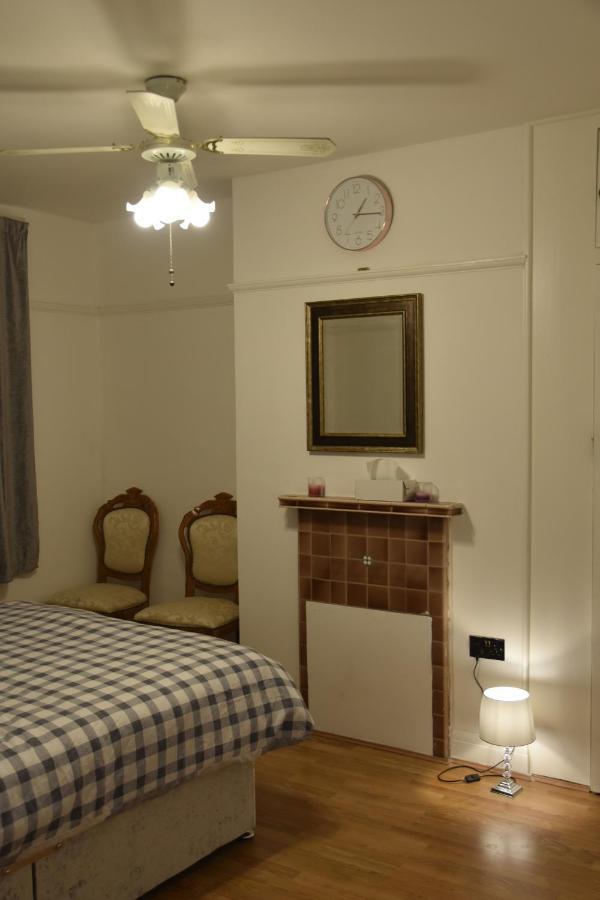 Clarendon House Hotell Luton  Eksteriør bilde