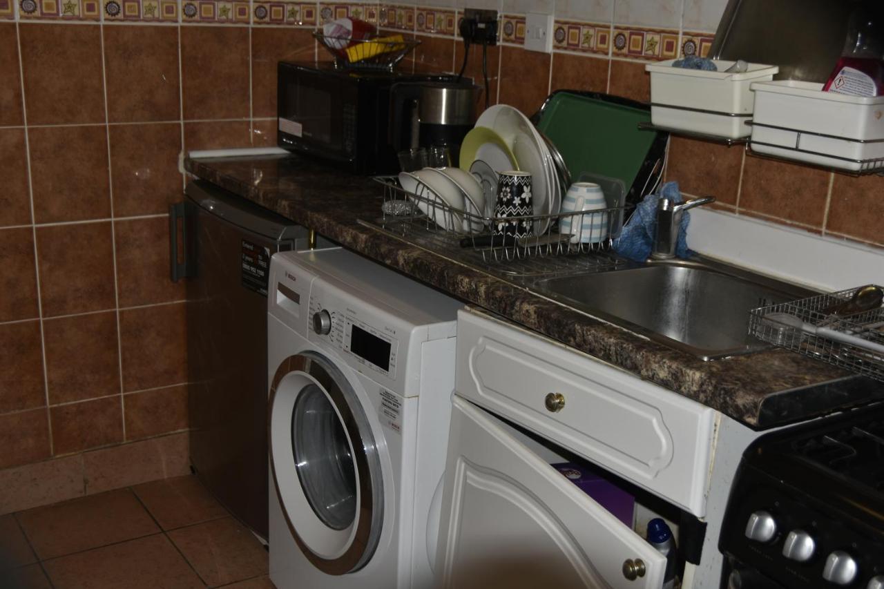Clarendon House Hotell Luton  Eksteriør bilde